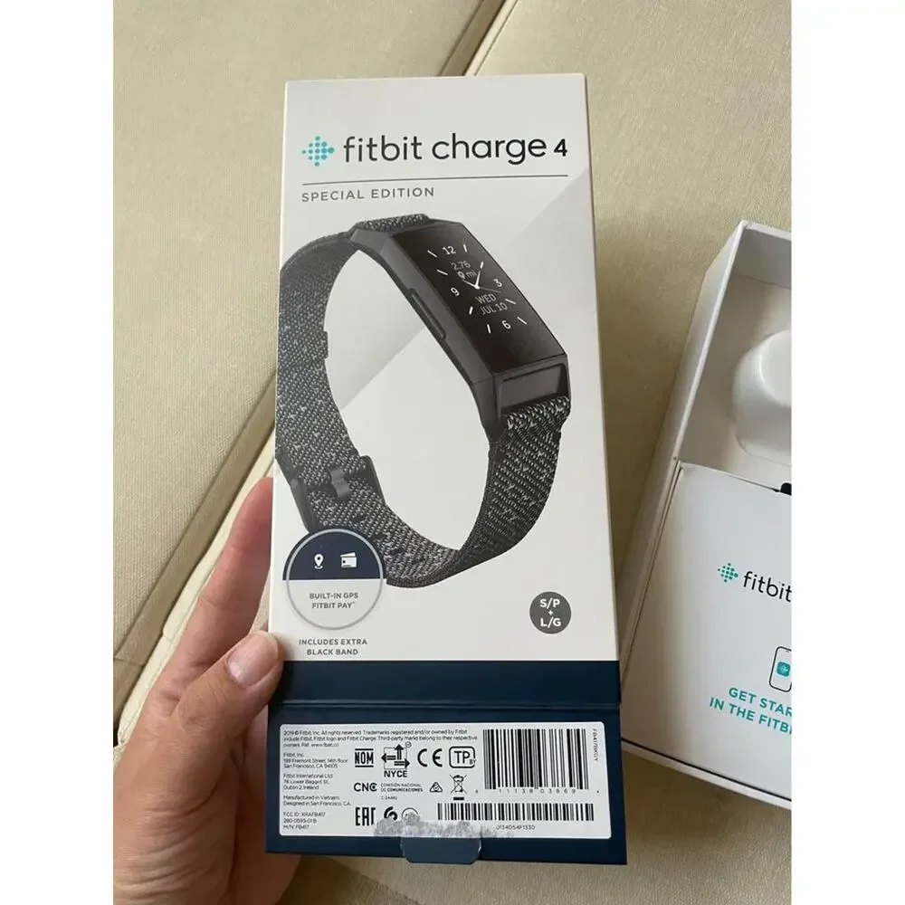 Fitbit Charge4 Special Edition